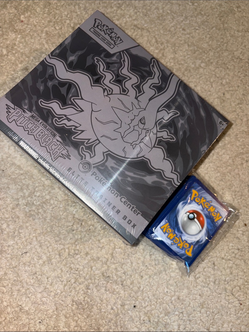 TCG Pitch-Black Elite Trainer Box